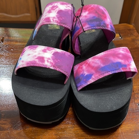 Urban Outfitters Ava Tie Dye Platform Sandals - Picture 7 of 10